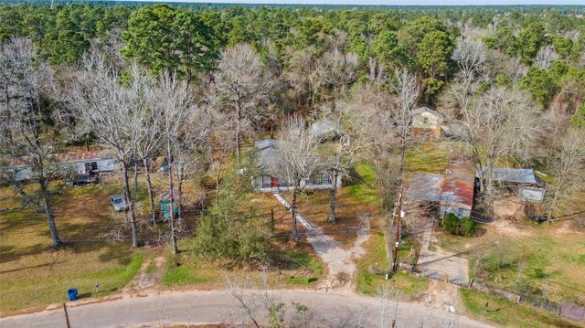 16643 Lake Circle, Conroe, TX 77302