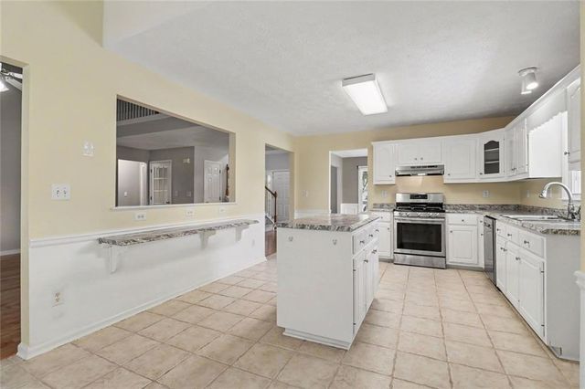 715 Maggie Mae Lane, Lawrenceville, GA 30045