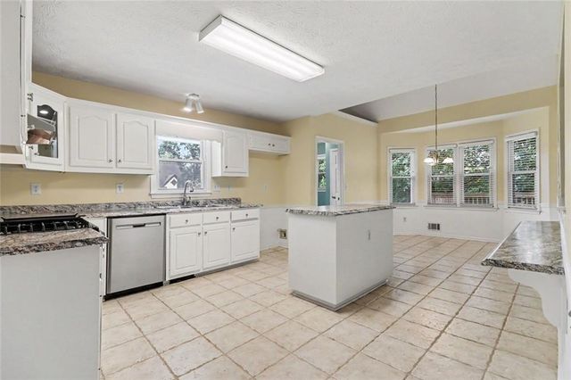 715 Maggie Mae Lane, Lawrenceville, GA 30045