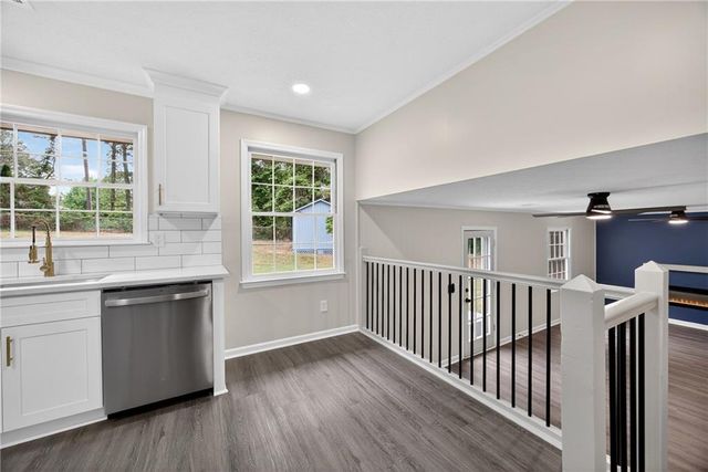 1330 Grovenor way, Riverdale, GA 30296