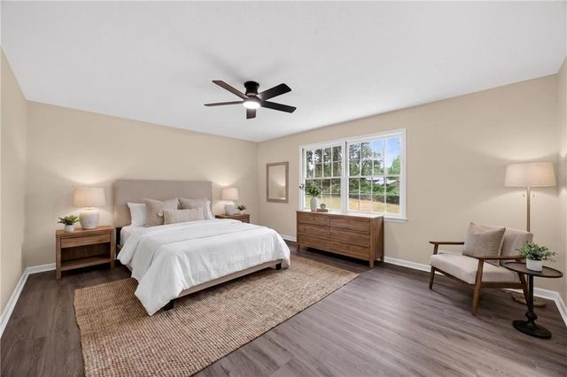 1330 Grovenor way, Riverdale, GA 30296
