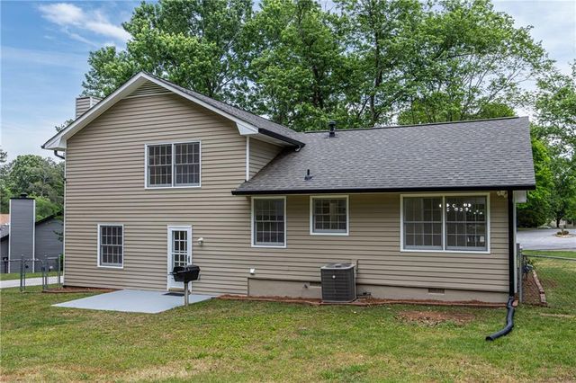 1330 Grovenor way, Riverdale, GA 30296