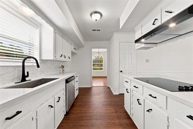 21735 Greenham Drive, Houston, TX 77388