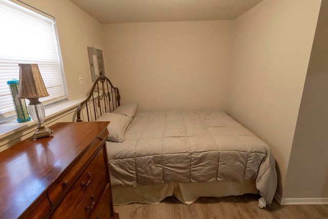 204 WHEATON CT, Columbia, MO 65203