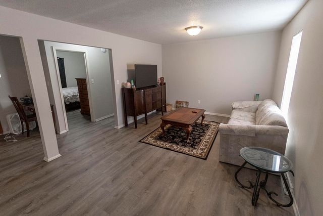 204 WHEATON CT, Columbia, MO 65203