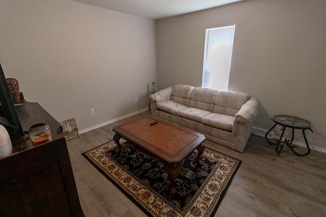 204 WHEATON CT, Columbia, MO 65203