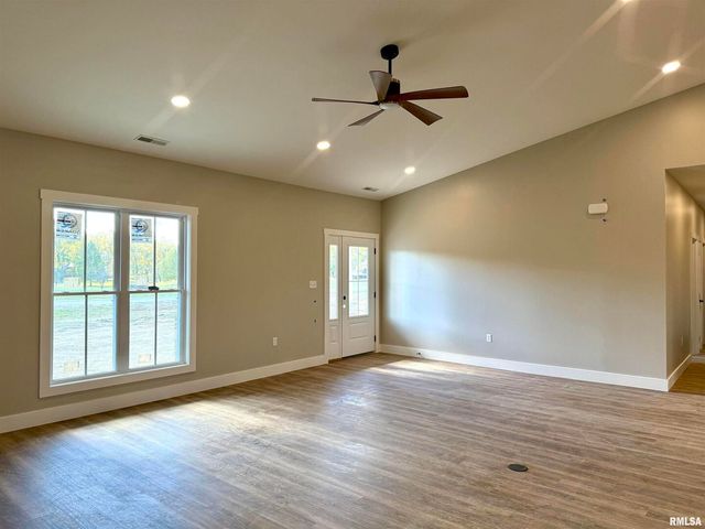 12570 Hudgens Road, Marion, IL 62959