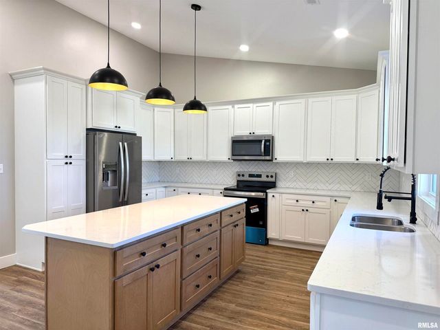 12570 Hudgens Road, Marion, IL 62959