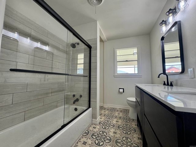 1204 Harton Street, Conway, AR 72032