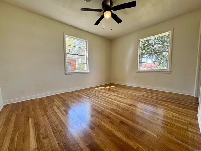 1204 Harton Street, Conway, AR 72032