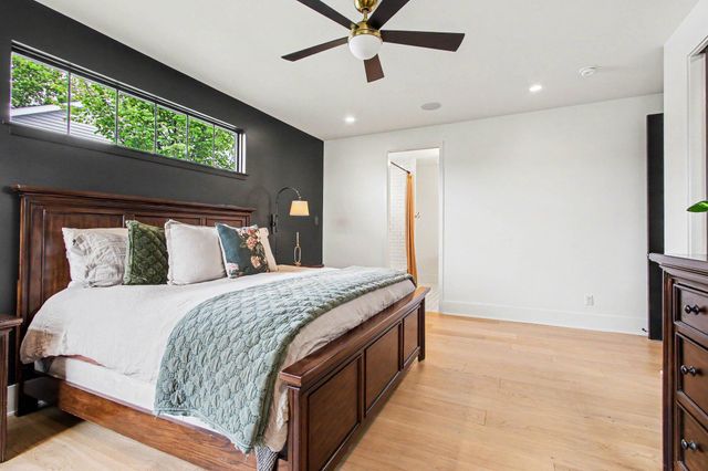 2201 Pepper Ridge Road, Valparaiso, IN 46385