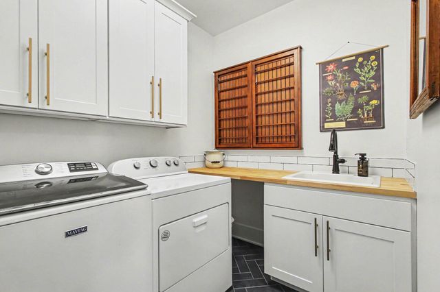 2201 Pepper Ridge Road, Valparaiso, IN 46385