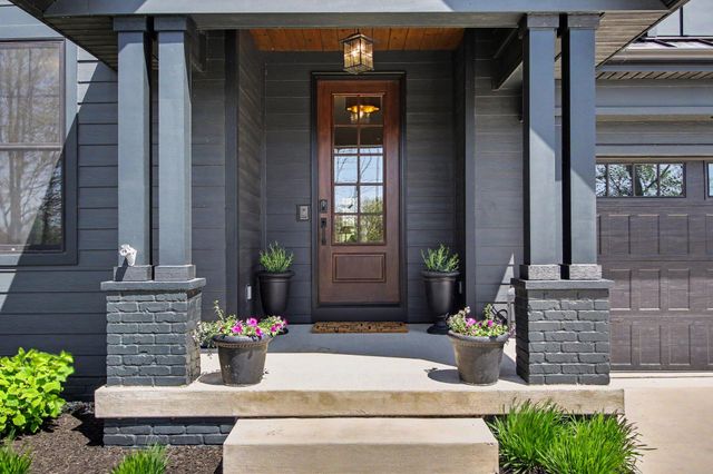 2201 Pepper Ridge Road, Valparaiso, IN 46385
