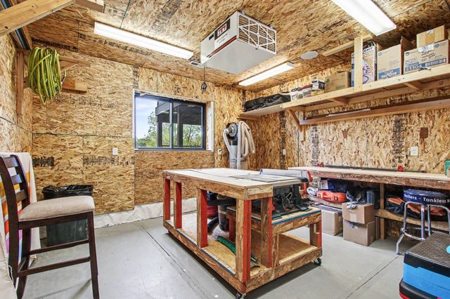 2201 Pepper Ridge Road, Valparaiso, IN 46385