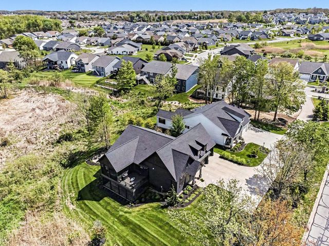 2201 Pepper Ridge Road, Valparaiso, IN 46385