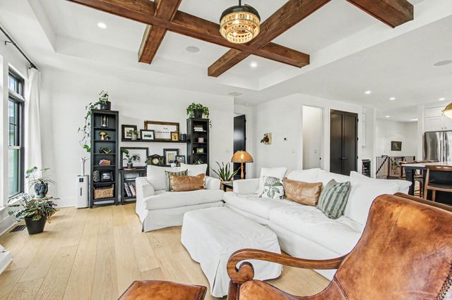 2201 Pepper Ridge Road, Valparaiso, IN 46385