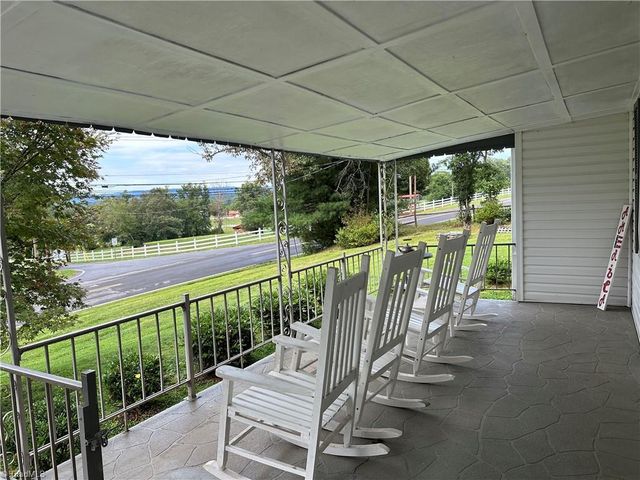 2384 Westfield Road, Mount Airy, NC 27030