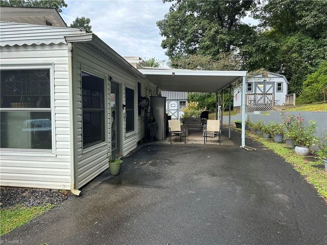 2384 Westfield Road, Mount Airy, NC 27030