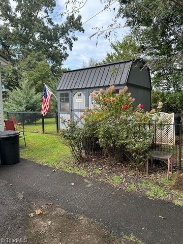 2384 Westfield Road, Mount Airy, NC 27030