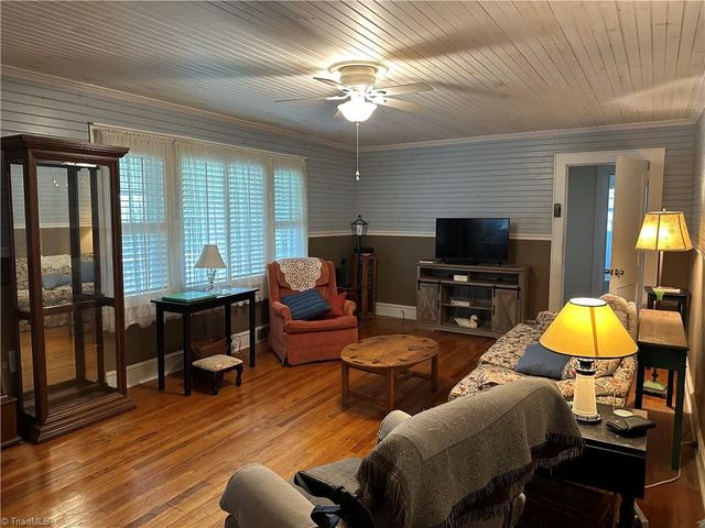 2384 Westfield Road, Mount Airy, NC 27030