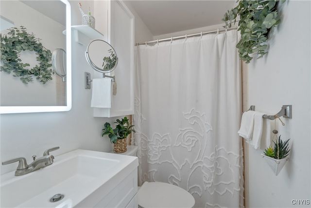 209 Dolores South, Salina, NY 13212