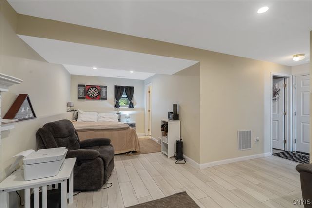 209 Dolores South, Salina, NY 13212