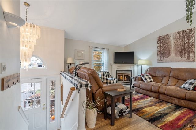 209 Dolores South, Salina, NY 13212