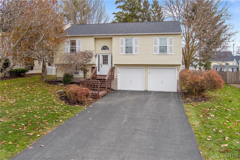 209 Dolores South, Salina, NY 13212