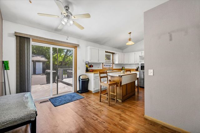 535 Garnett Avenue, Winthrop Harbor, IL 60096