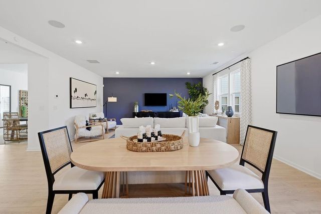 4017 Laurant Path, Flowery Branch, GA 30542