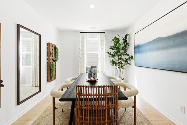 4017 Laurant Path, Flowery Branch, GA 30542