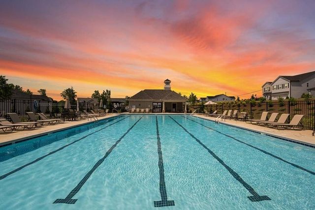 4017 Laurant Path, Flowery Branch, GA 30542