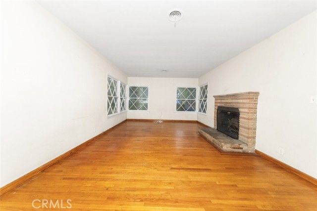 7719 Yolanda Avenue, Reseda (los Angeles), CA 91335