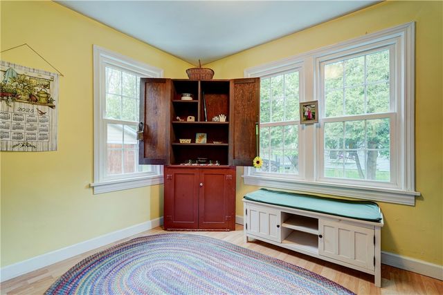 95 Brook Road, Pittsford, NY 14534