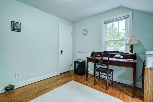 95 Brook Road, Pittsford, NY 14534