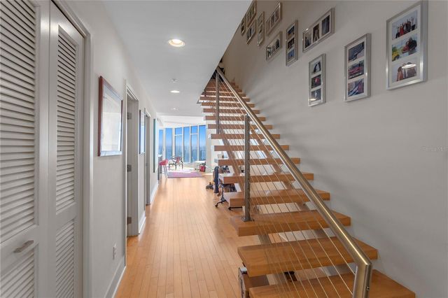 175 1ST STREET S 2107, St Petersburg, FL 33701