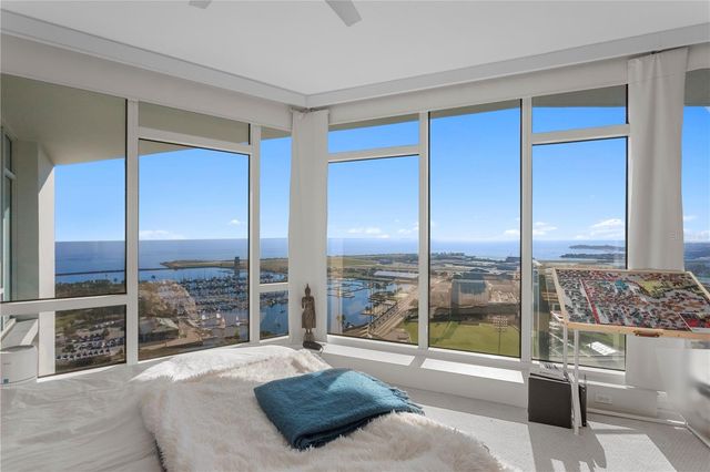 175 1ST STREET S 2107, St Petersburg, FL 33701