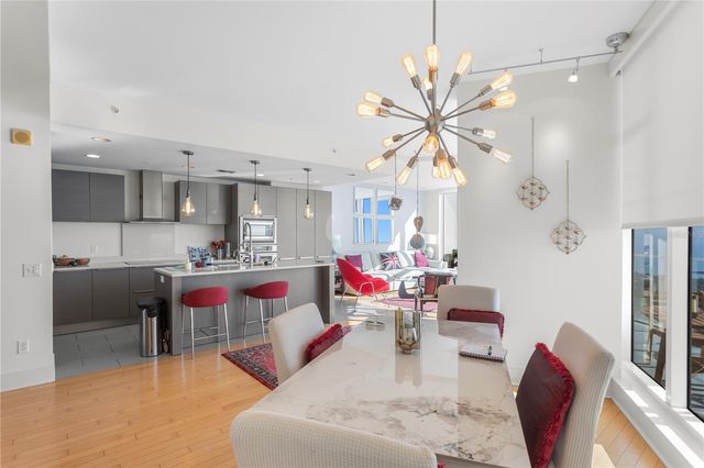 175 1ST STREET S 2107, St Petersburg, FL 33701