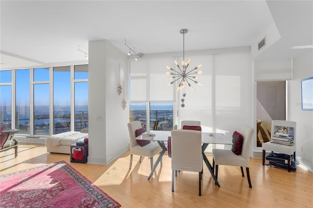 175 1ST STREET S 2107, St Petersburg, FL 33701