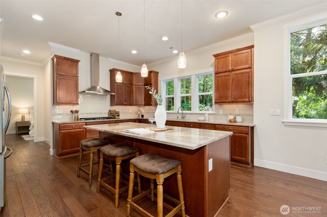 5716 197th Place SE, Bothell, WA 98012