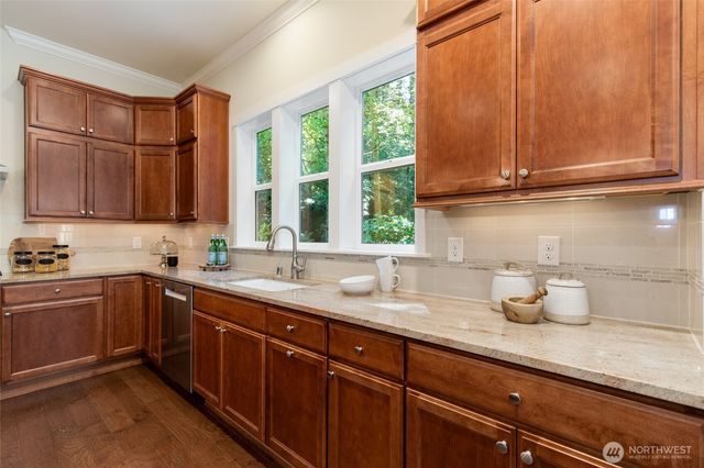 5716 197th Place SE, Bothell, WA 98012