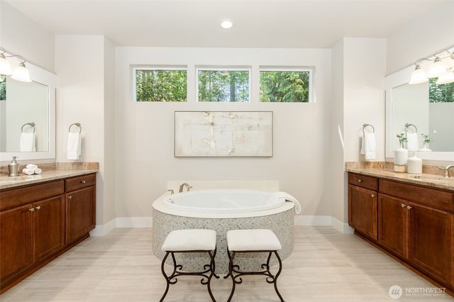 5716 197th Place SE, Bothell, WA 98012