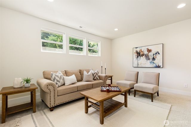 5716 197th Place SE, Bothell, WA 98012