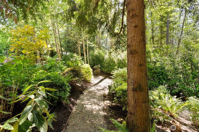 5716 197th Place SE, Bothell, WA 98012