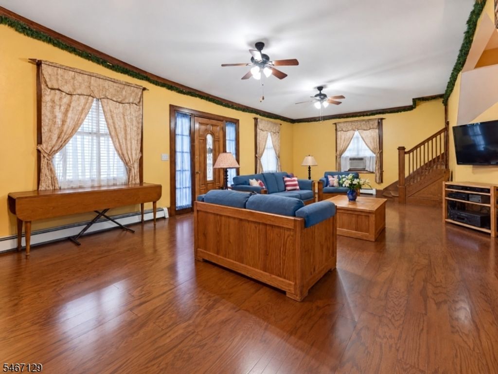 176 Washington Rd, Sayreville Boro, NJ 08872 — photo 2