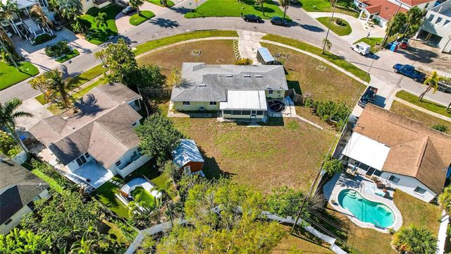 1722 BAYOU GRANDE BOULEVARD NE, St Petersburg, FL 33703