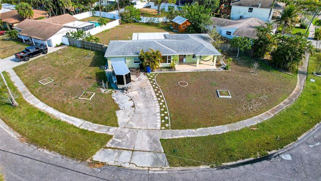 1722 BAYOU GRANDE BOULEVARD NE, St Petersburg, FL 33703