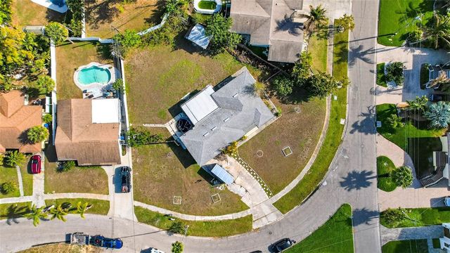1722 BAYOU GRANDE BOULEVARD NE, St Petersburg, FL 33703