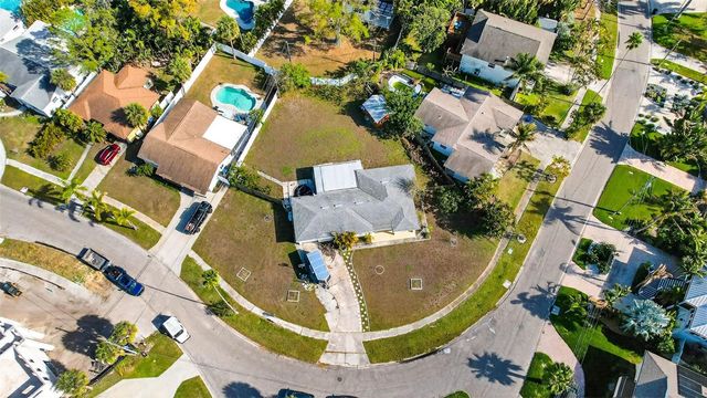 1722 BAYOU GRANDE BOULEVARD NE, St Petersburg, FL 33703