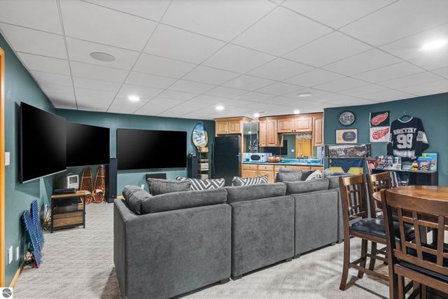 9065 Windigo Trail, Alden, MI 49612